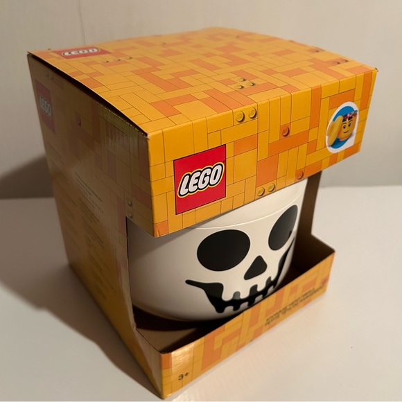 LEGO Storage Head (Small) Halloween Skull - Picture 2 of 6